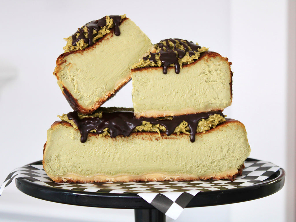 Dubai Chocolate Burnt Basque Cheesecake